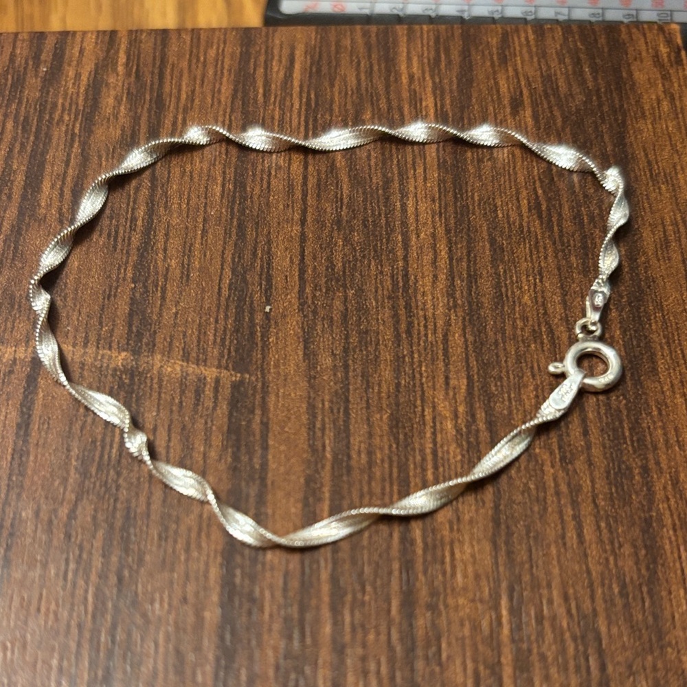 JCM 925 Sterling Silver Twist Bracelet